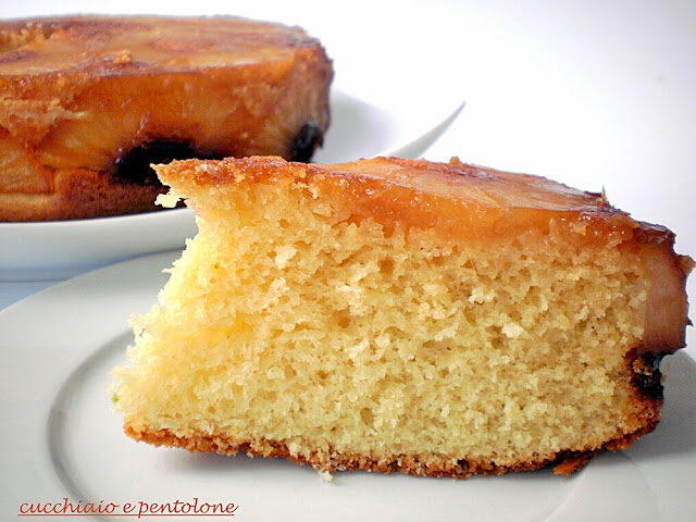torta rovesciata all’ananas, mascarpone e cocco