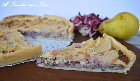 Torta salata radicchio pere e scamorza