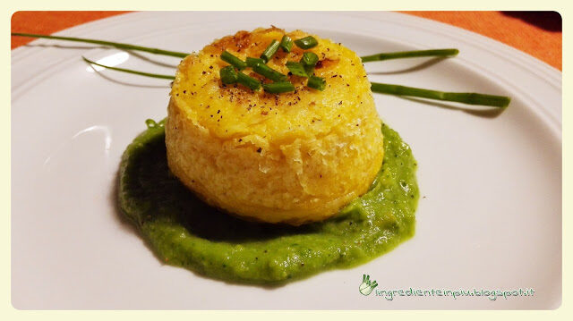 Tortini di polenta ripieni al forno su crema di broccoli e porri al curry marocchino