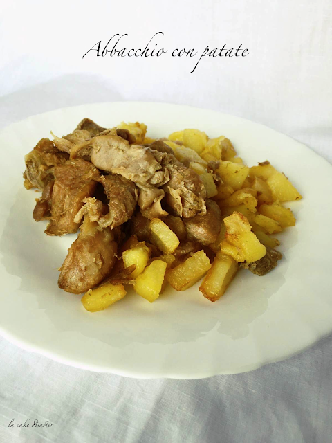Un classico della cucina italiana: abbacchio con patate
