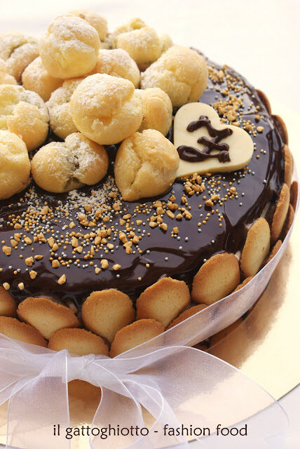Una torta coi bignè il mio compiblog e la cucina a domicilio