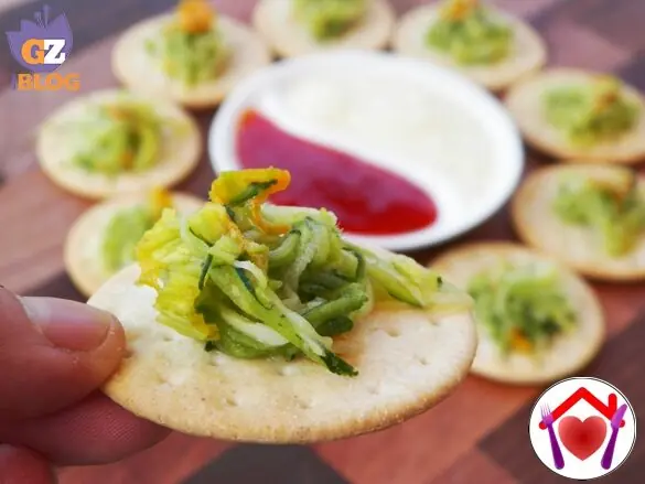 Zucchine e fiori di zucca marinati