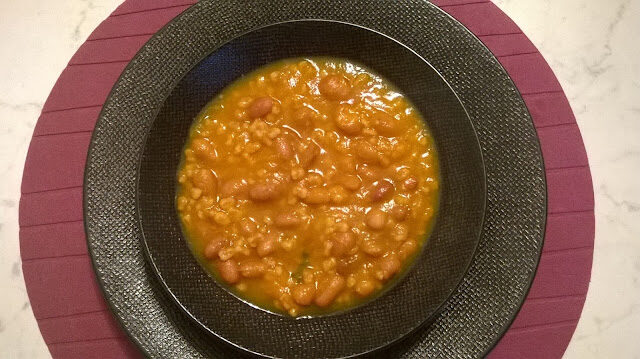 ZUPPA CREMOSA DI FARRO E BORLOTTI