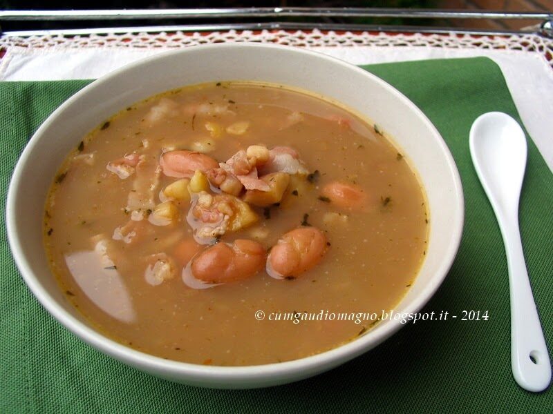 Zuppa di castagne e fagioli borlotti