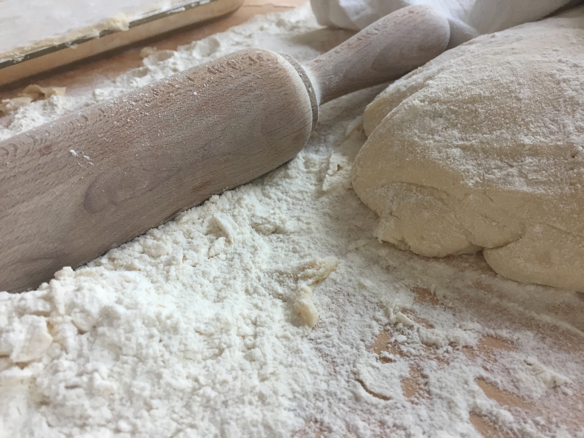 2 ricette con la farina e lo strutto: taralli e piadine
