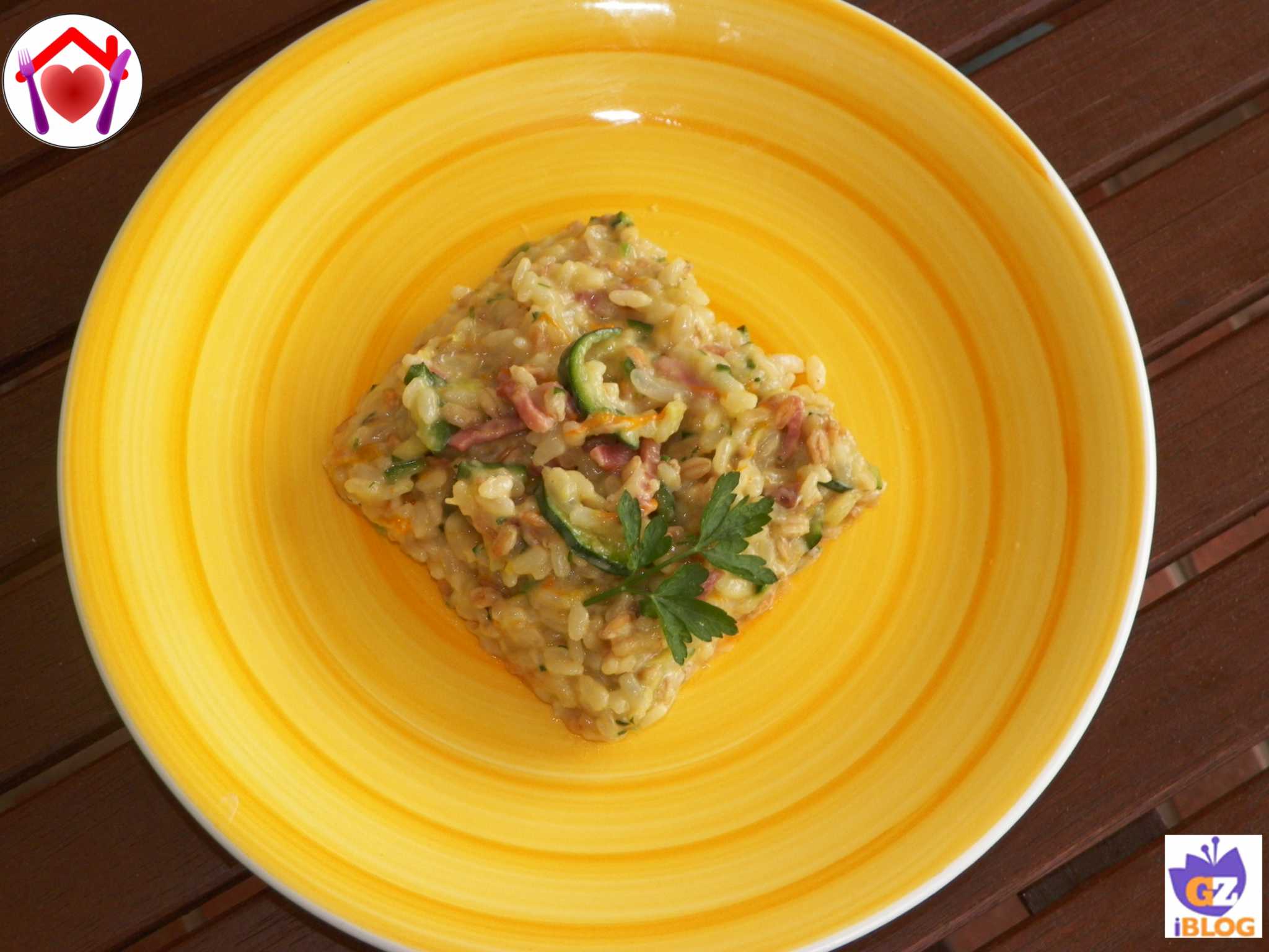 3 cereali con fiori di zucca e speck
