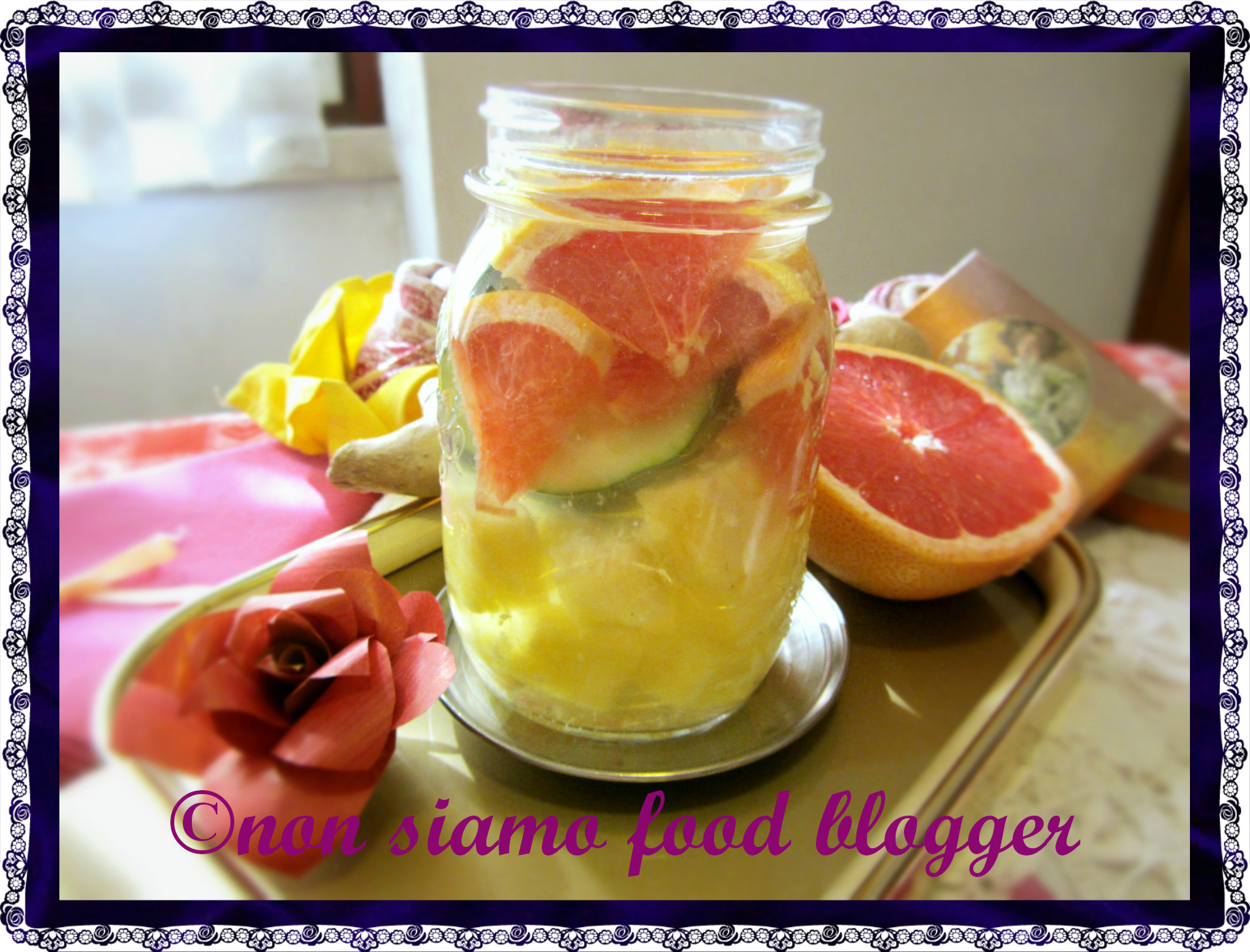 Acqua detox ananas e pompelmo rosa, anticellulite e brucia grassi