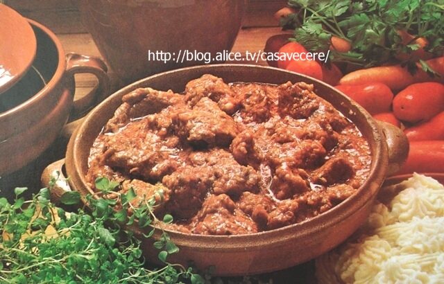 Agnello in umido alla maggiorana (per 4)
