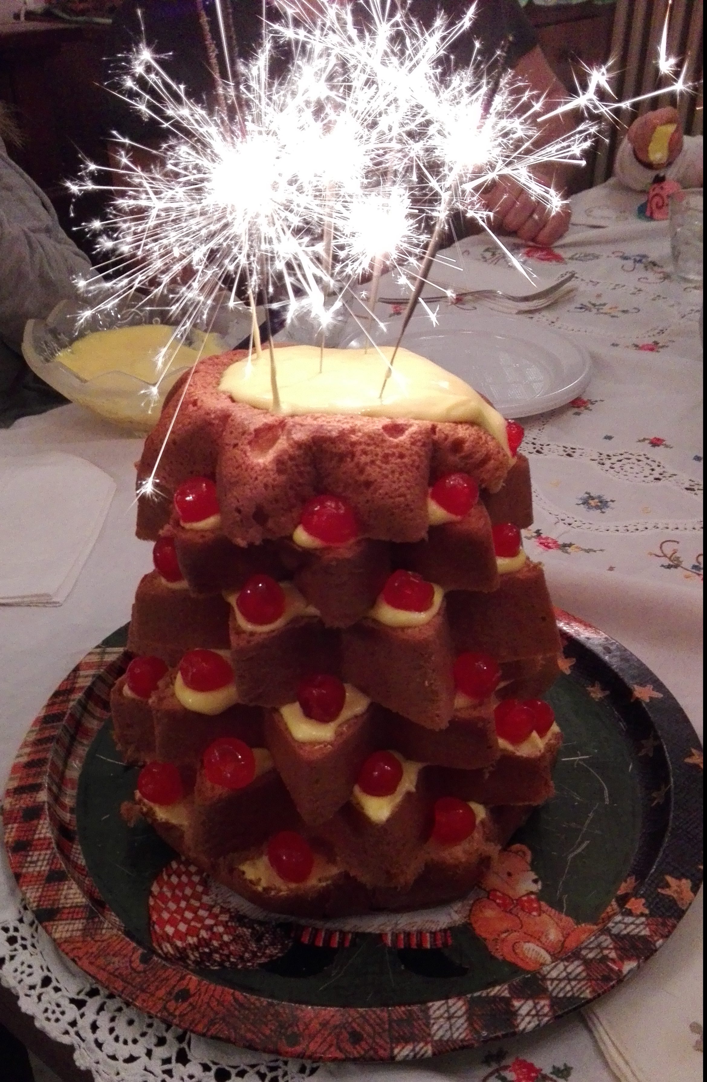 Alberello di natale tiramisù con pandoro