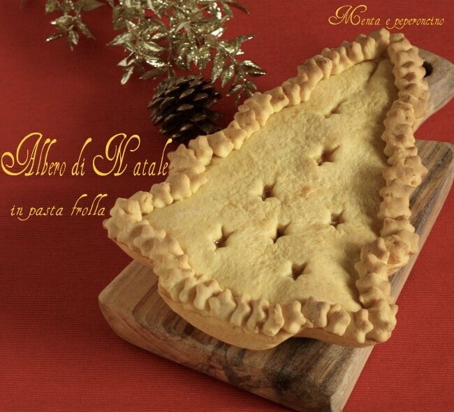 Albero di Natale in pasta frolla
