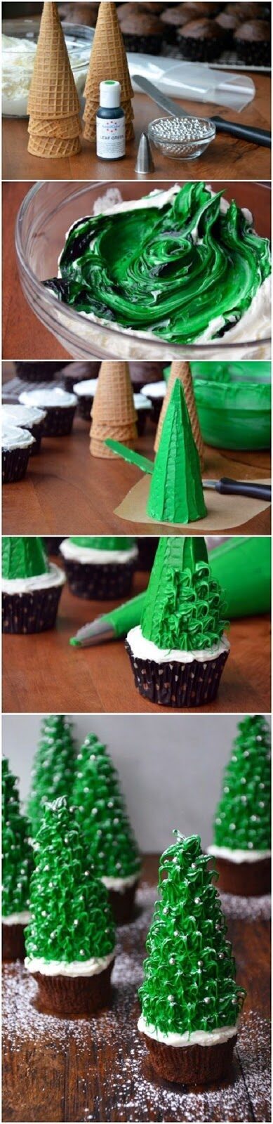 Albero natalizio con base di cupcake al cacao