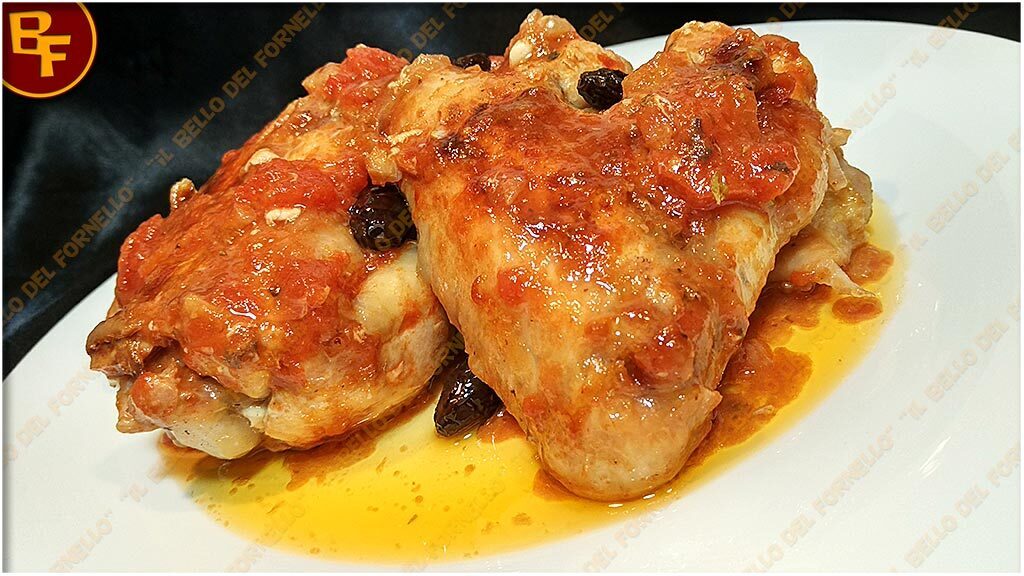Alette di pollo in umido con maggiorana e olive