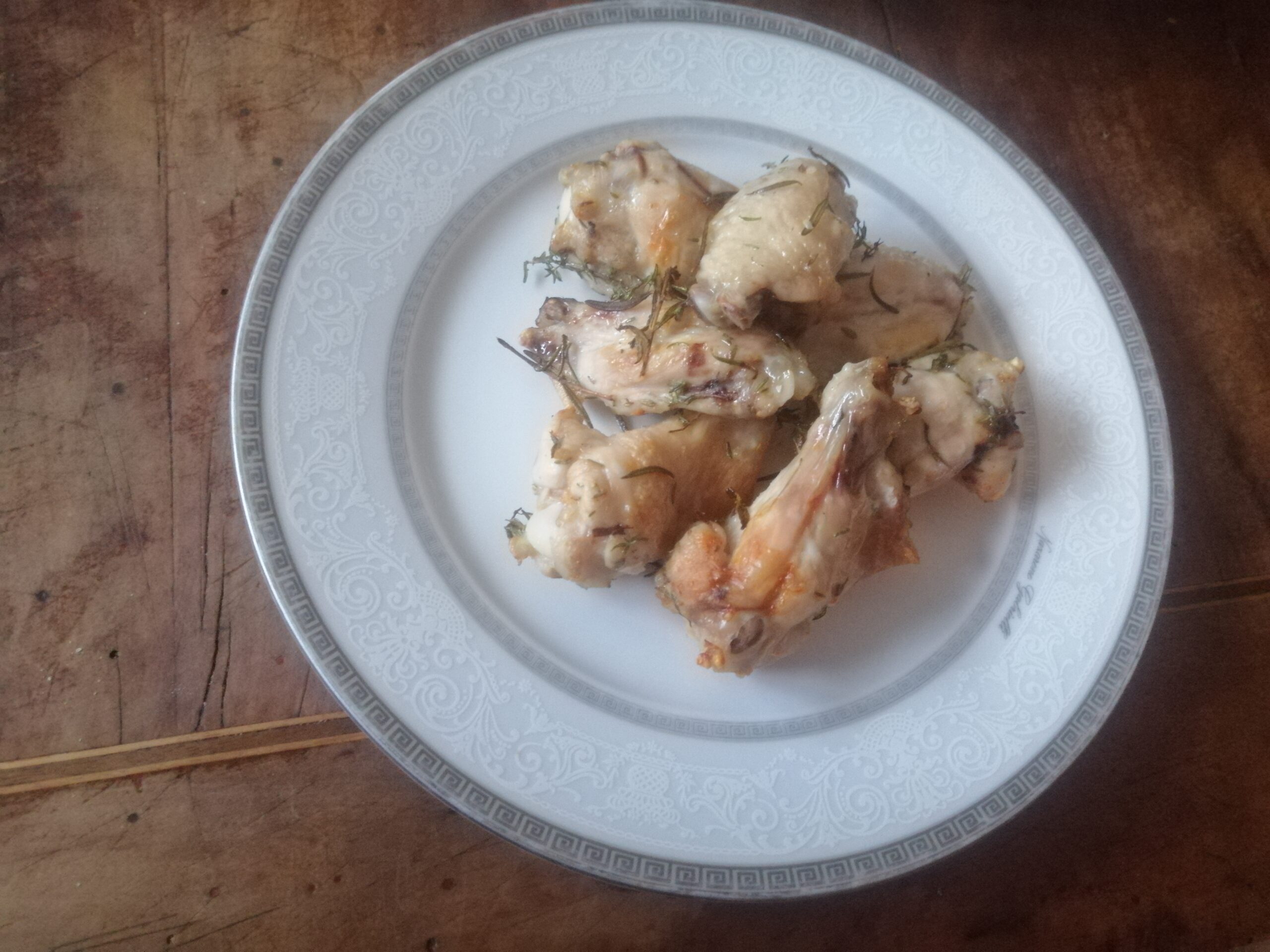 Ali di pollo nel forno alogeno ad aria