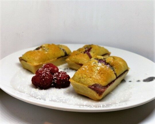Almonds&raspberries plumcake