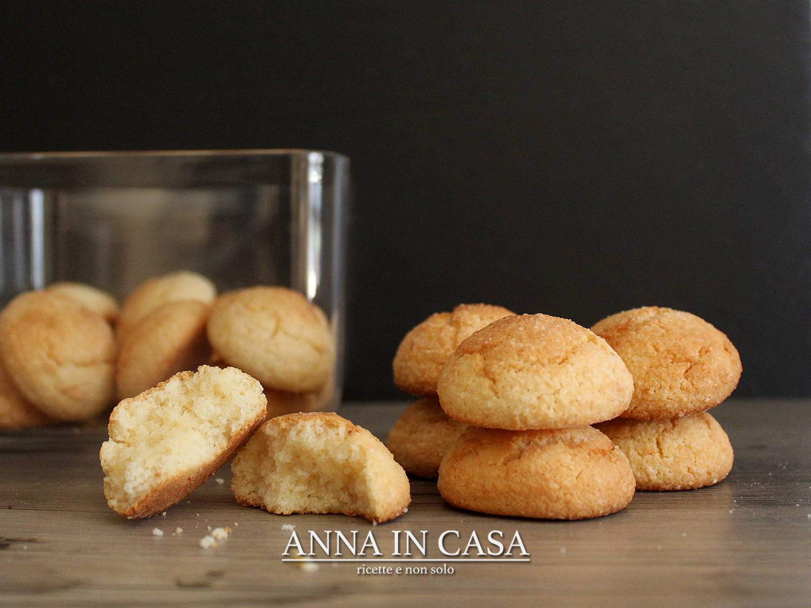 Amaretti morbidi di l. montersino