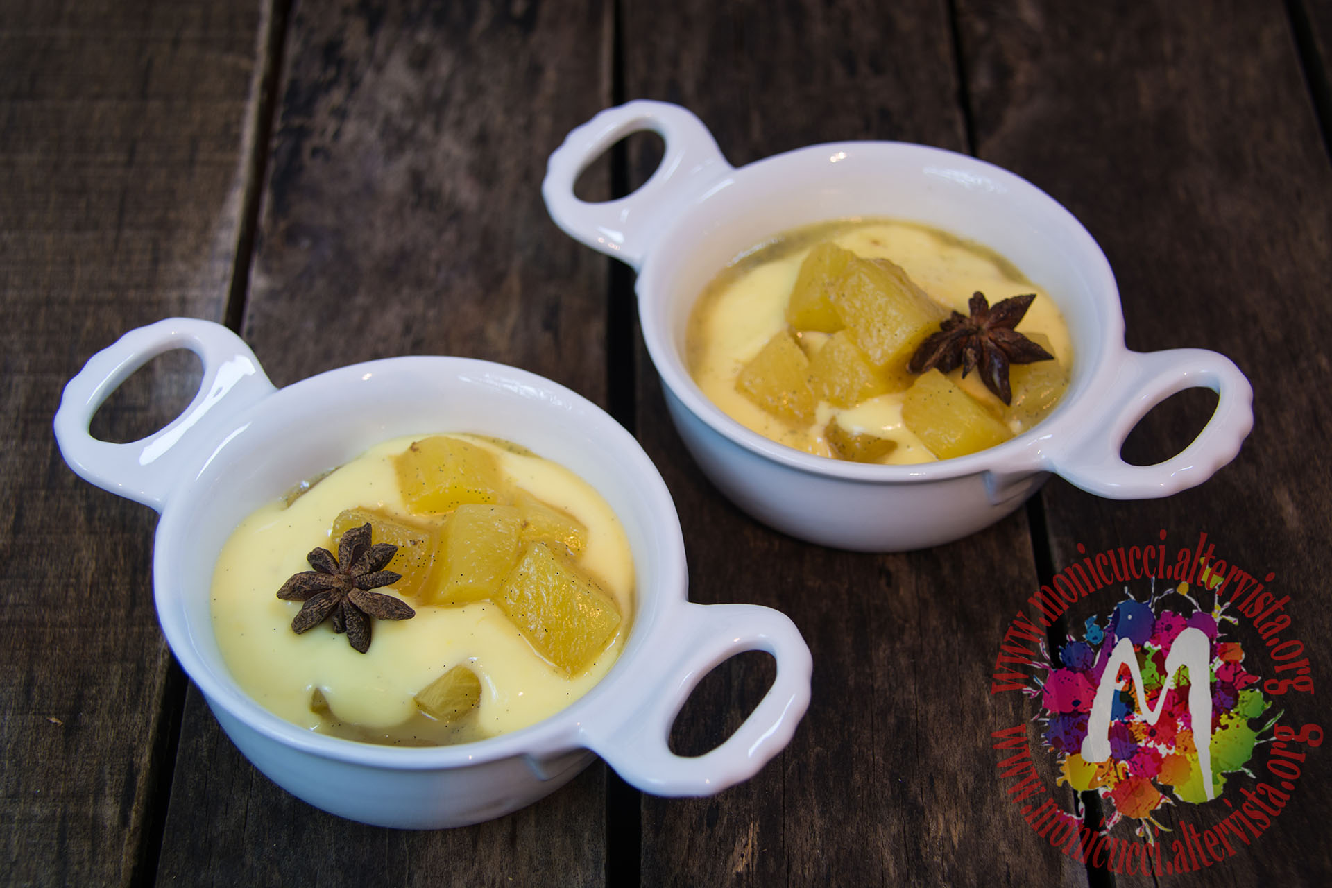 Ananas speziato sous vide con crema alla vaniglia nel microonde