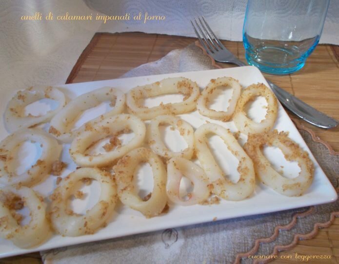 Anelli di calamari impanati al forno