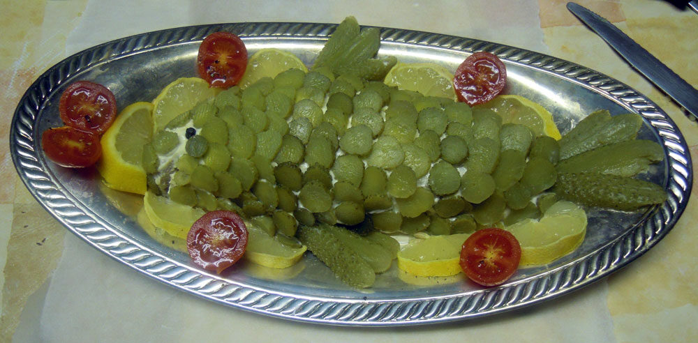 Antipasto ?artistico? di tonno