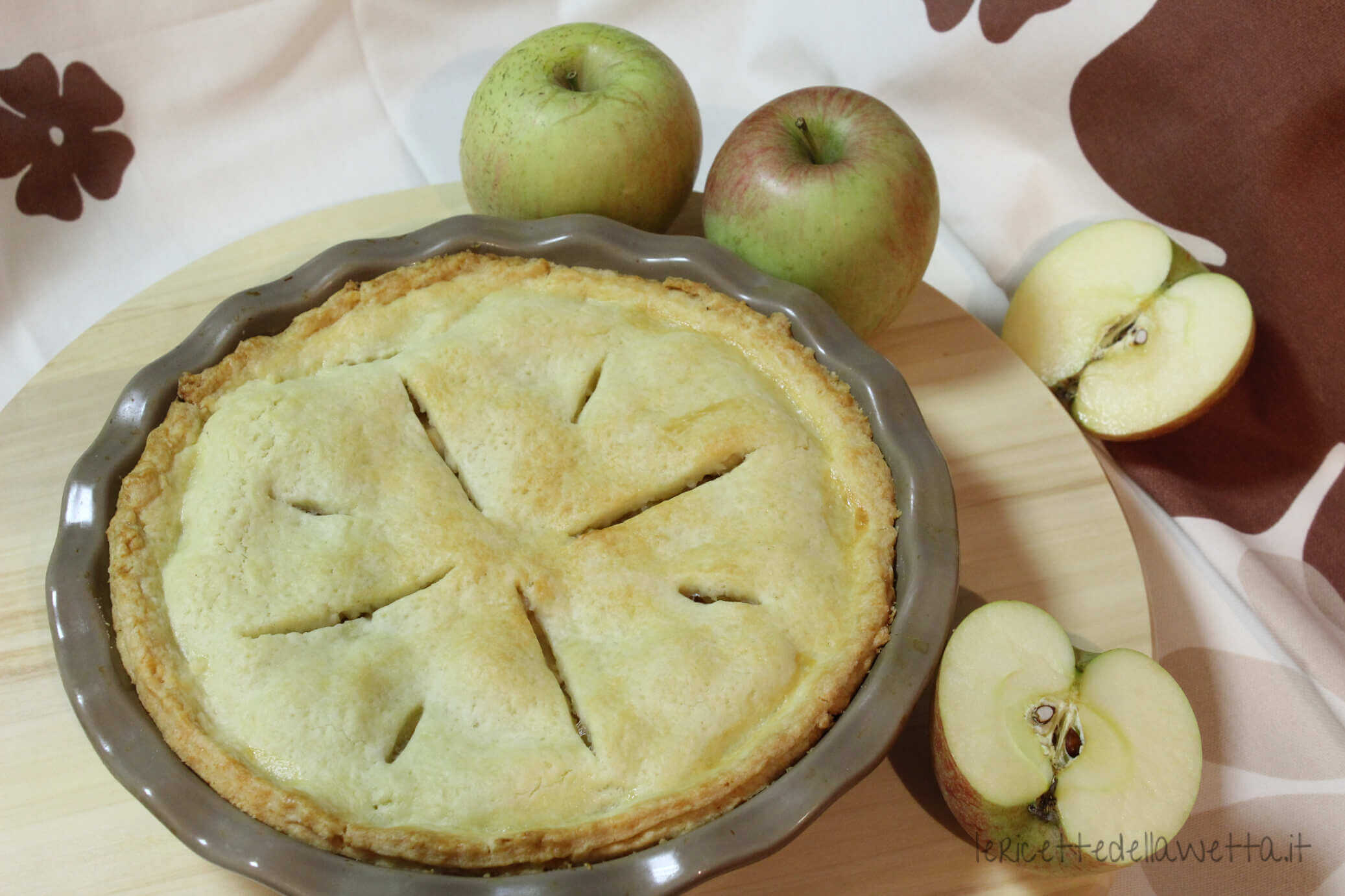 Apple pie: la torta di mele americana