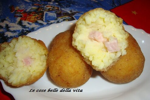 Arancine con il prosciutto e formaggi