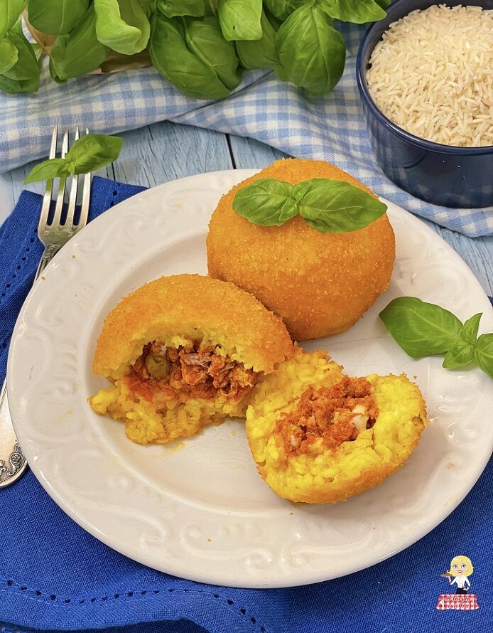 Arancini al ragù ricetta siciliana