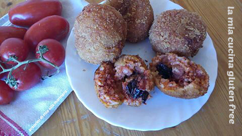 Arancini di riso alla marinara
