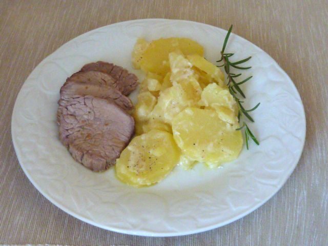 Arrosto con patate al latte