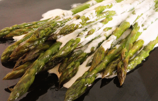 Asparagi in crema di mascarpone