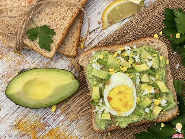 Avocado Toast con Uova