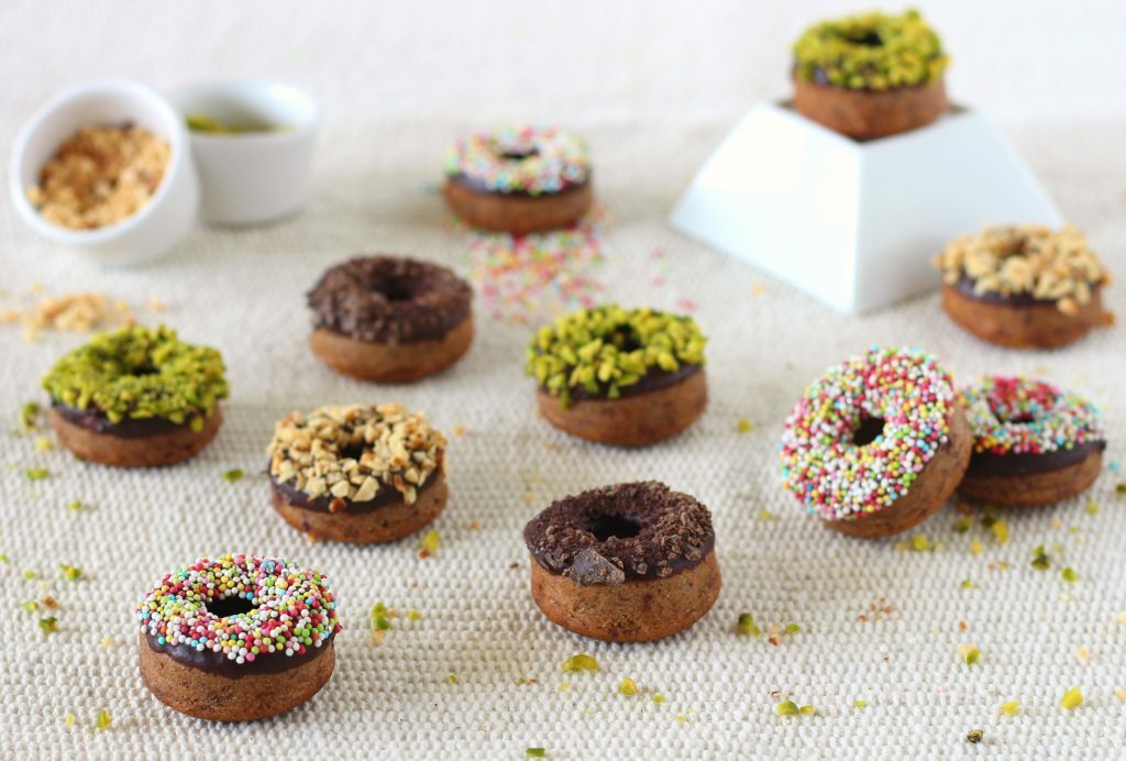 Baby donuts vegani al cioccolato fondente