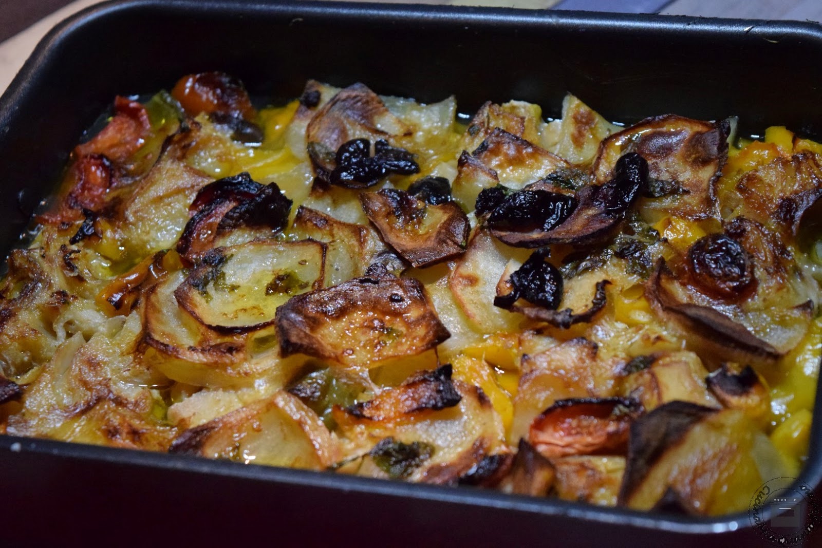 Baccalà al forno con peperoni e patate