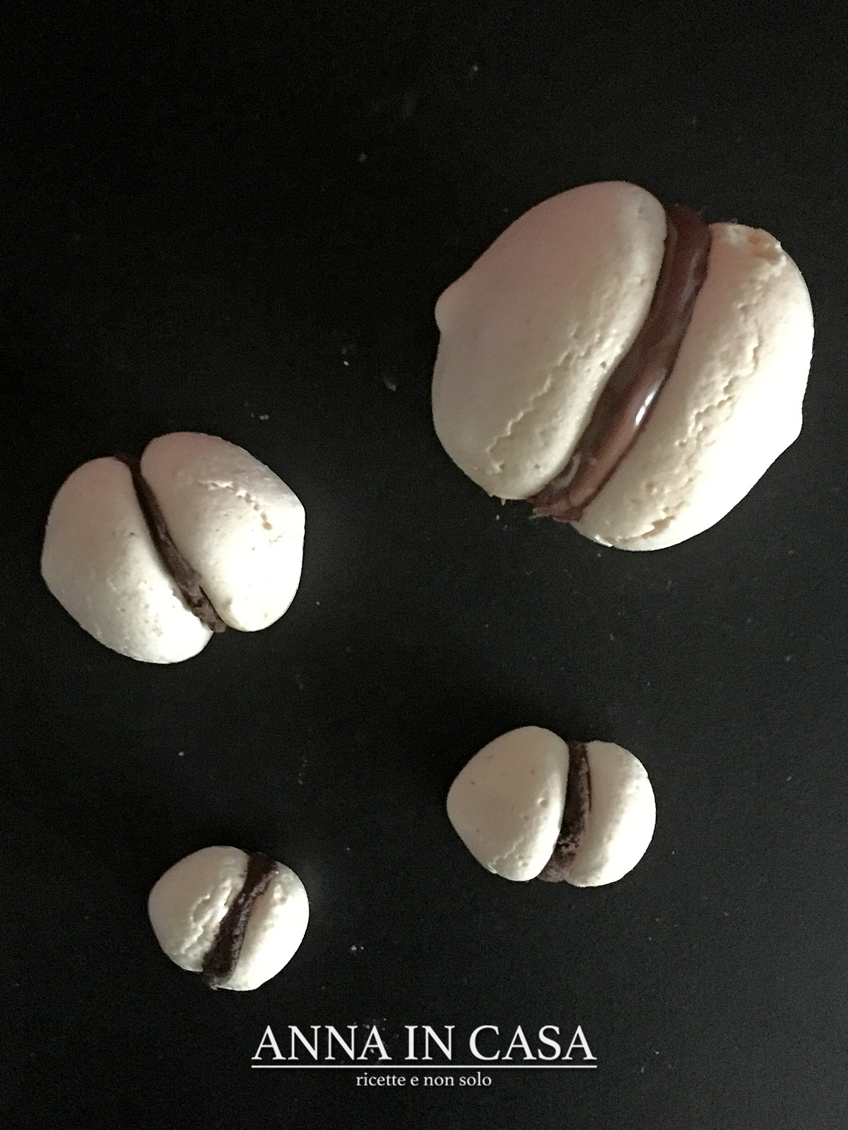 Bacetti di meringa