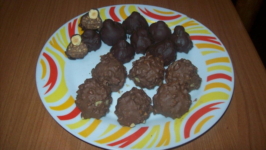 Baci perugina e ferrero rocher fatti in casa