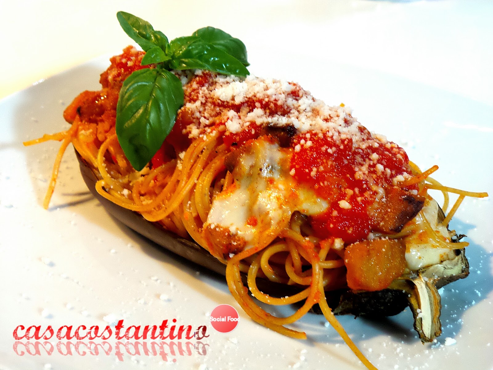 Barchette di melanzana alla siciliana