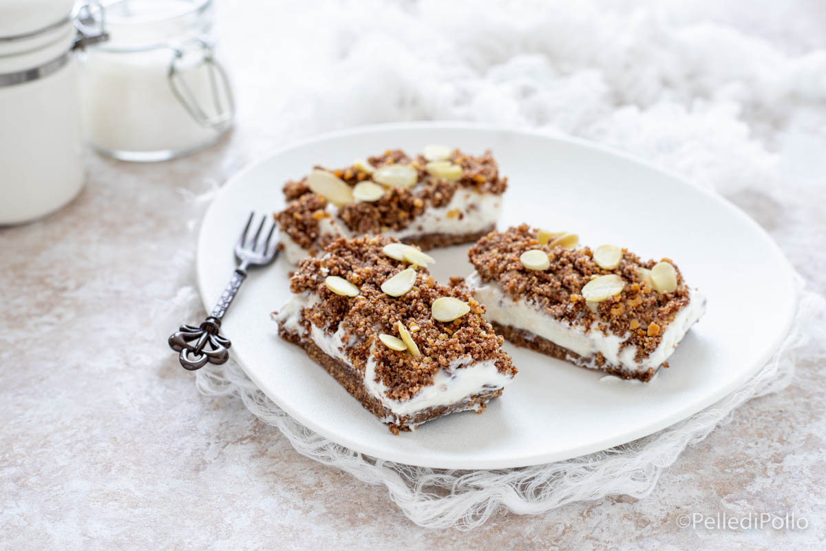Barrette allo yogurt e biscotti senza cottura