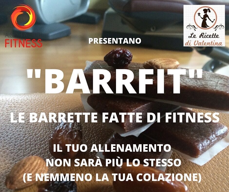 Barrfit: barrette energetiche, solo 3 ingredienti, datteri mirtilli rossi e mandorle