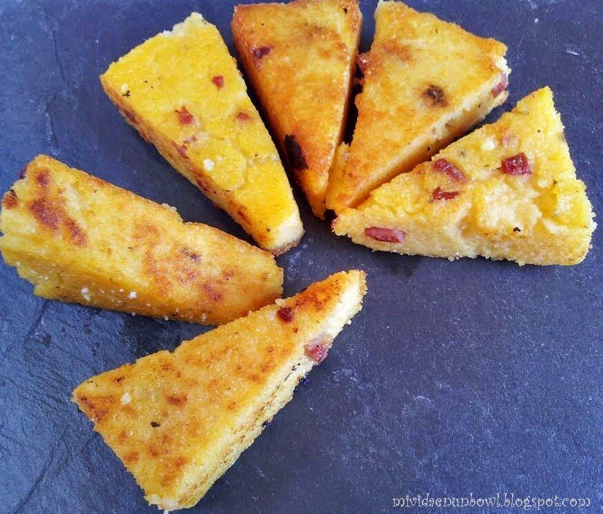 Bastoncini di polenta e jamon, uno snack gustoso!