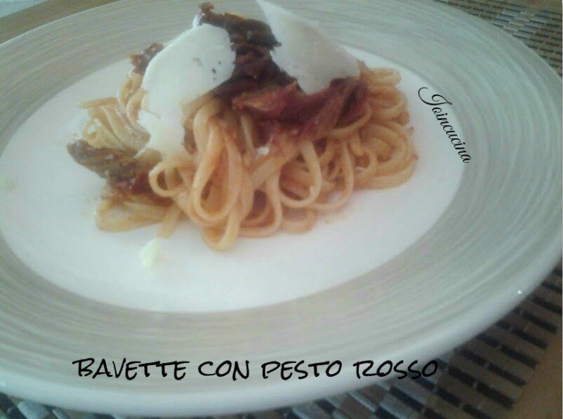 Bavette con pesto rosso