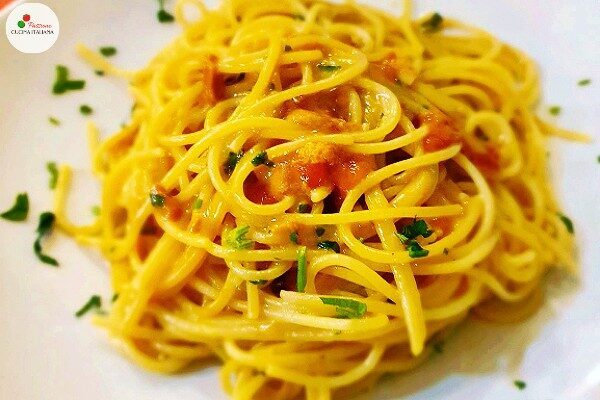 Bavettine ai ricci di mare