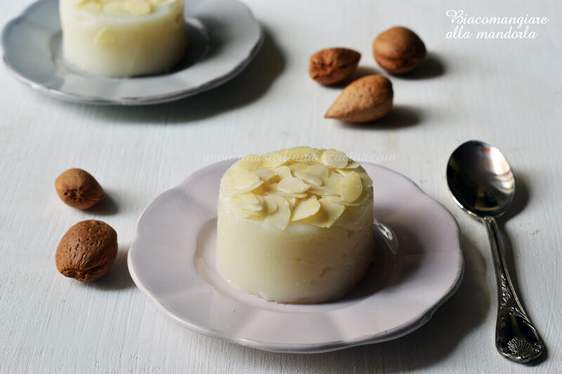 Biancomangiare alle mandorle siciliane
