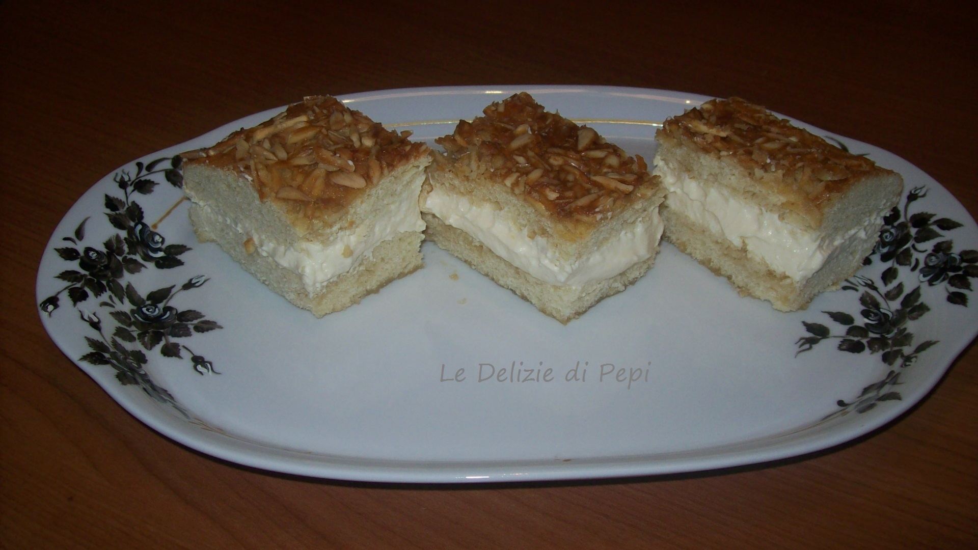 Bienenstich