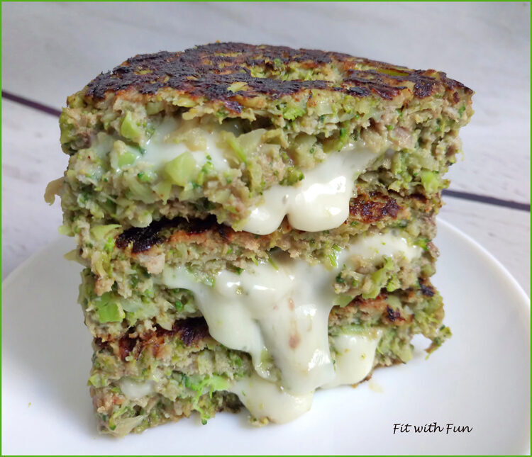 Big Hamburgers di Broccoli e Macinato Ripieni
