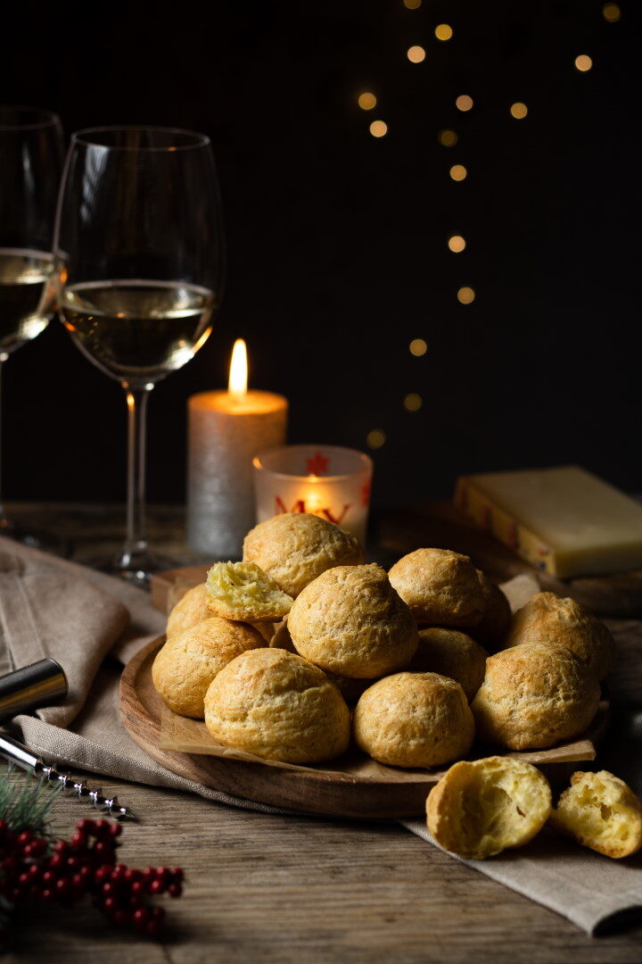 Bignè al formaggio (gougères)