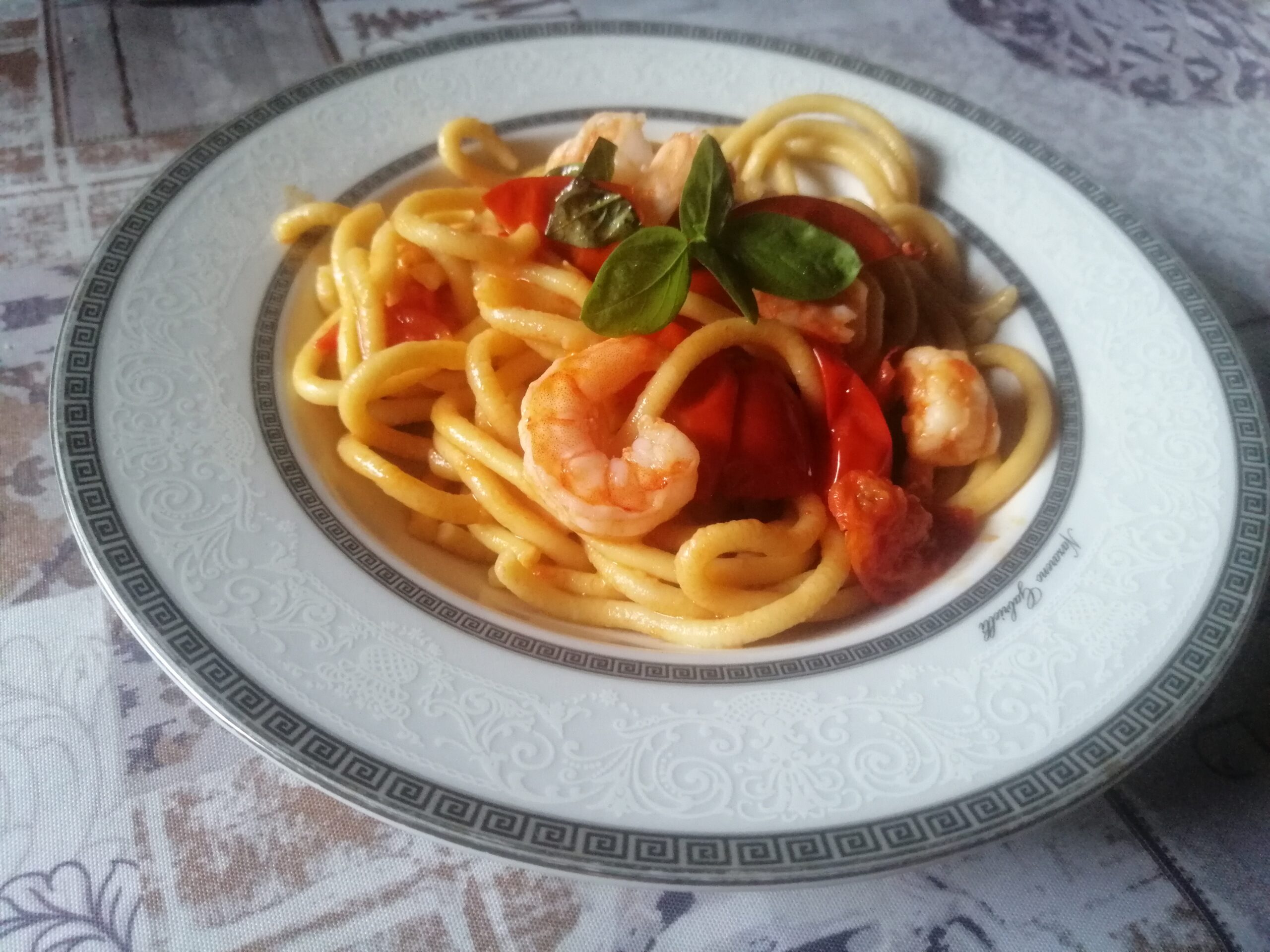 Bigoli all’uovo con mazzancolle