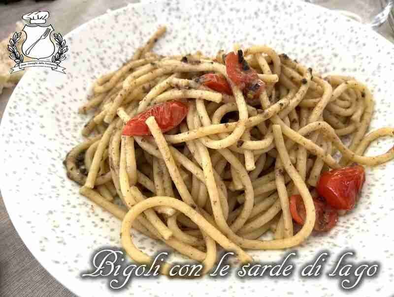 Bigoli con le sarde di lago