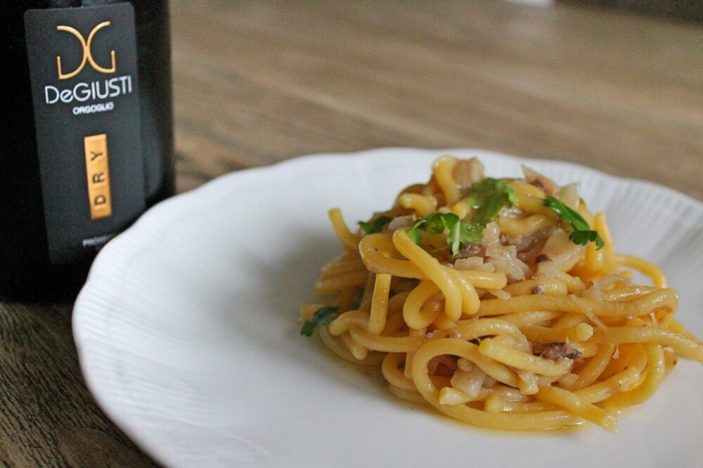 Bigoli in salsa di acciughe