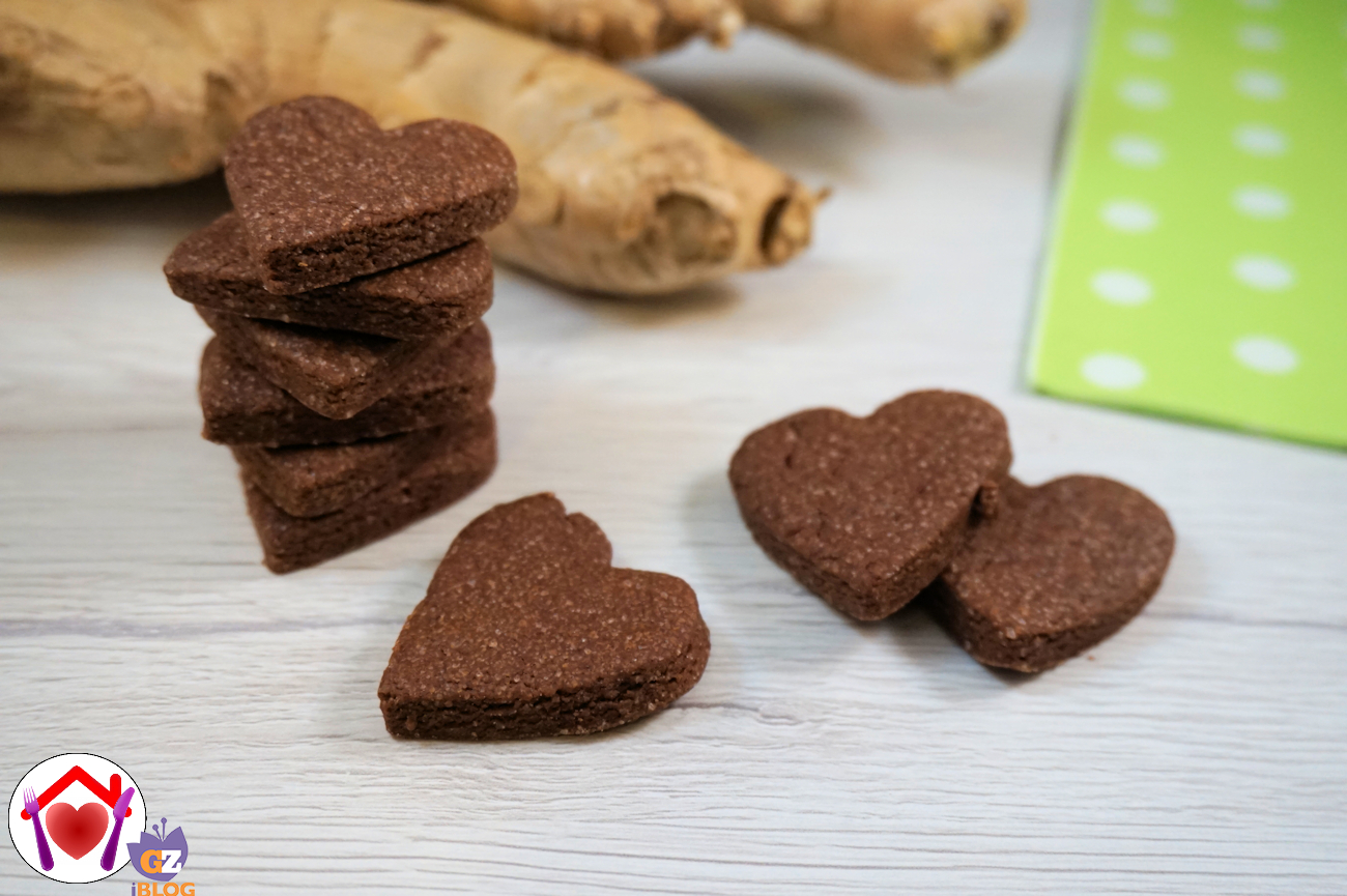 Biscotti al cacao e zenzero