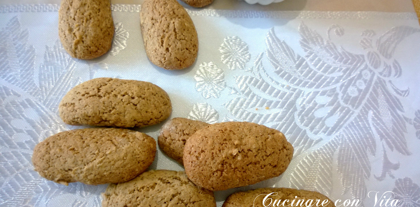 Biscotti al caffè con noci