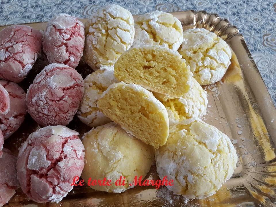 Biscotti al limone e succo di amarene morbidi