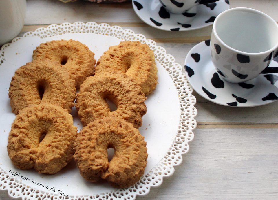 Biscotti al mais